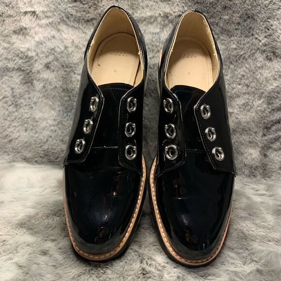 Women’s Zara Shoes    - Picture 2 of 8